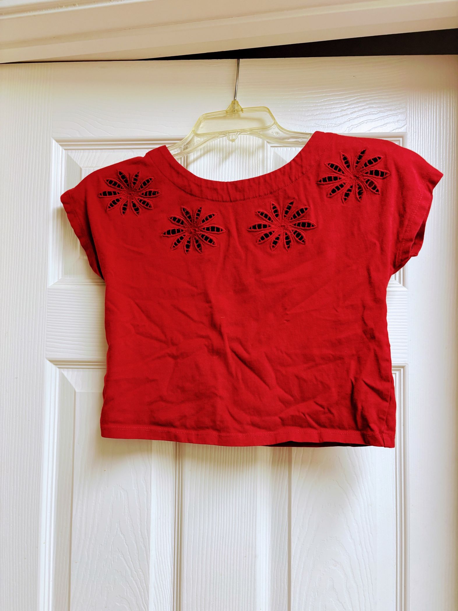 Red Floral Cutout Crop Top Girls size 12