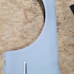 W220 Mercedes Sedan Drivers Side Fender
