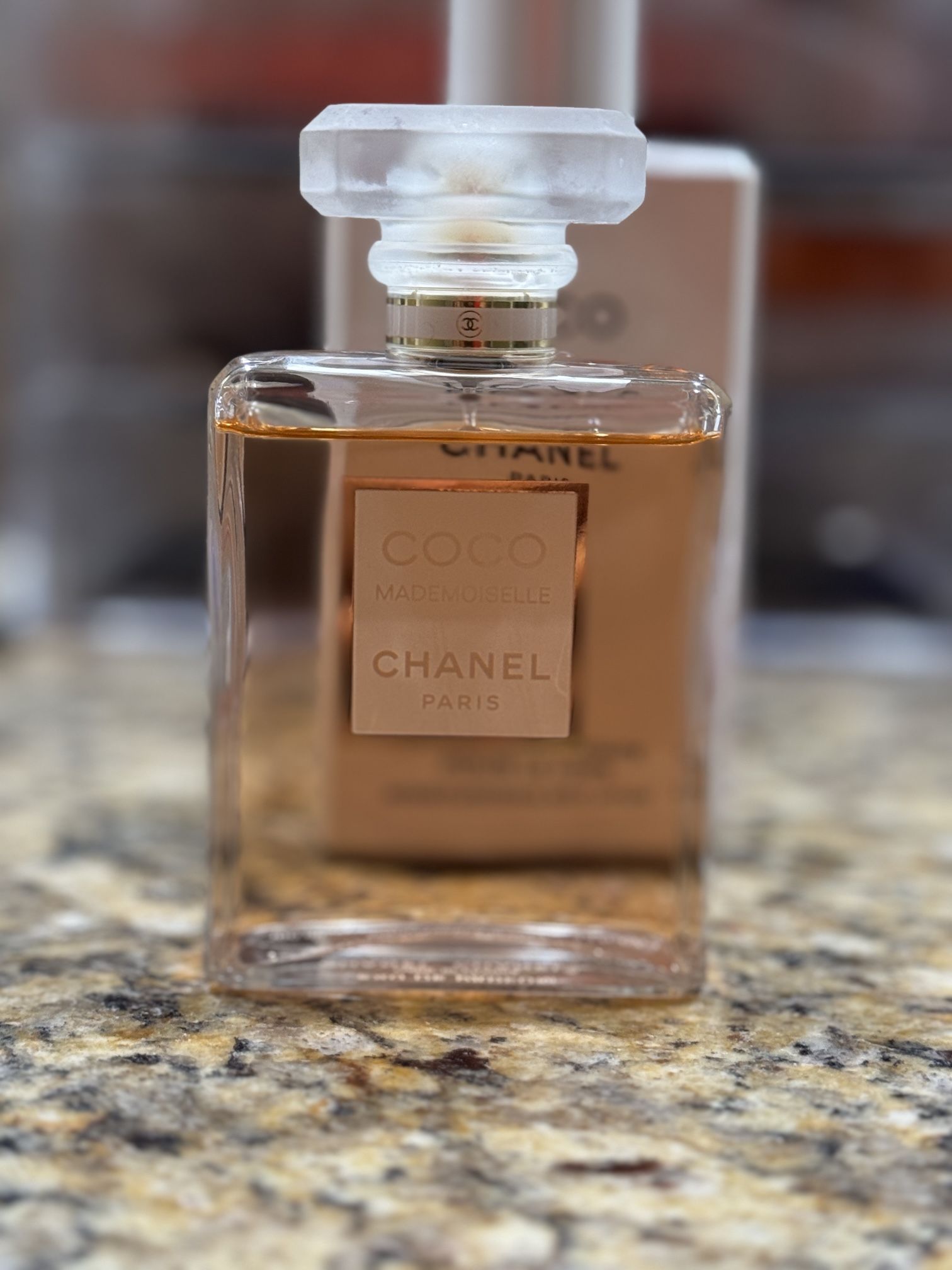 Channel Coco Mademoiselle Free Body Lotion