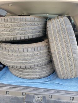 Tires 265/70R17