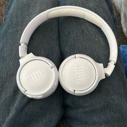 JBL BLUETOOTH HEADPHONES