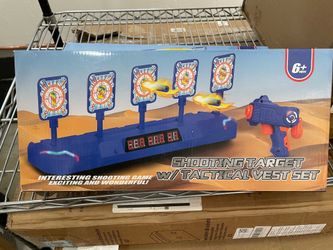 NIB Dart gun with target