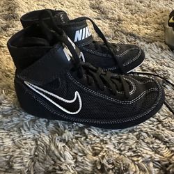 Boys Clothes & Shoes - Nike / Vans / Carhartt