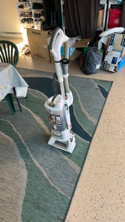 Shark vacuum