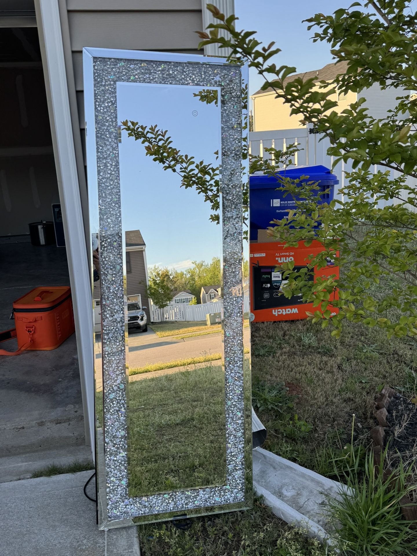 LED MIRROR