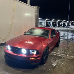 2005 Ford Mustang