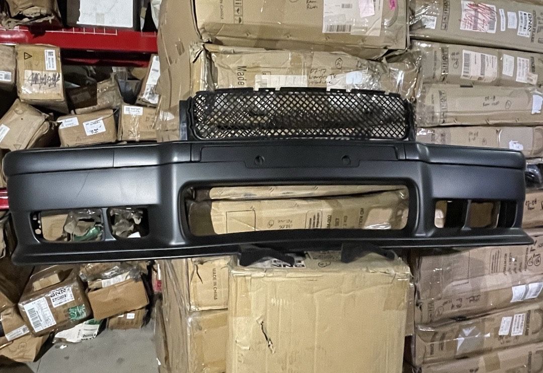92-98 BMW E36 3Series 1Pc M3 Style Replacement Front Bumper Body Kit+Grille