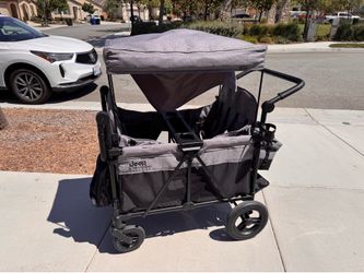 Like-New Delta Children Jeep Deluxe 4-Seater Wagon – All Accessories Included!
