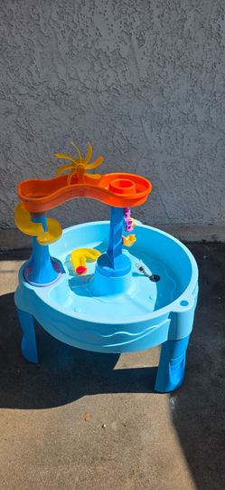 Step 2 water splash table