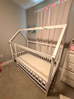Twin Size floor bed