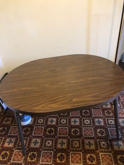 Table and 2 chairs