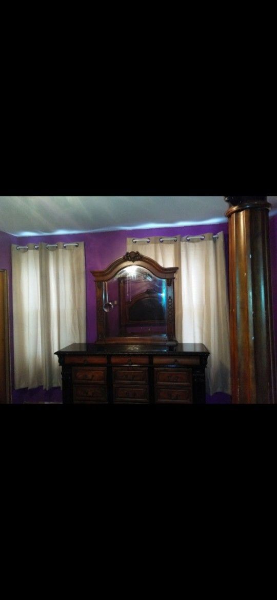 $250 or OBO Solid Wood King Bedroom Set