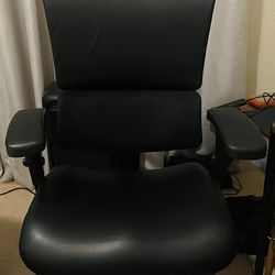 Mavix M9 Gaming Chair