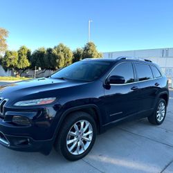 2016 Jeep Cherokee Limite  