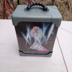 Barbie Fbo Schwartz Wardrobe Trunk With Extras 