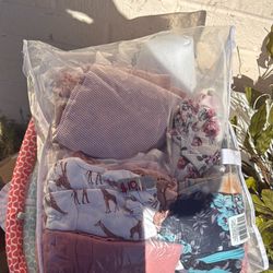 Bay Girl Clothes, Blankets All Good Condition. All For $20