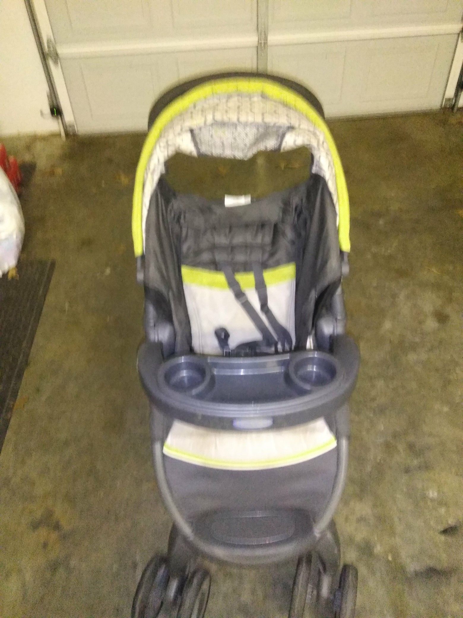 Graco snap and go car seat and stroller