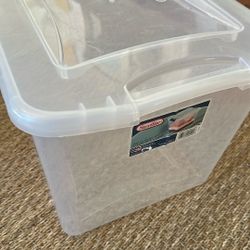 Sterilite Container 27 Qt/26 L