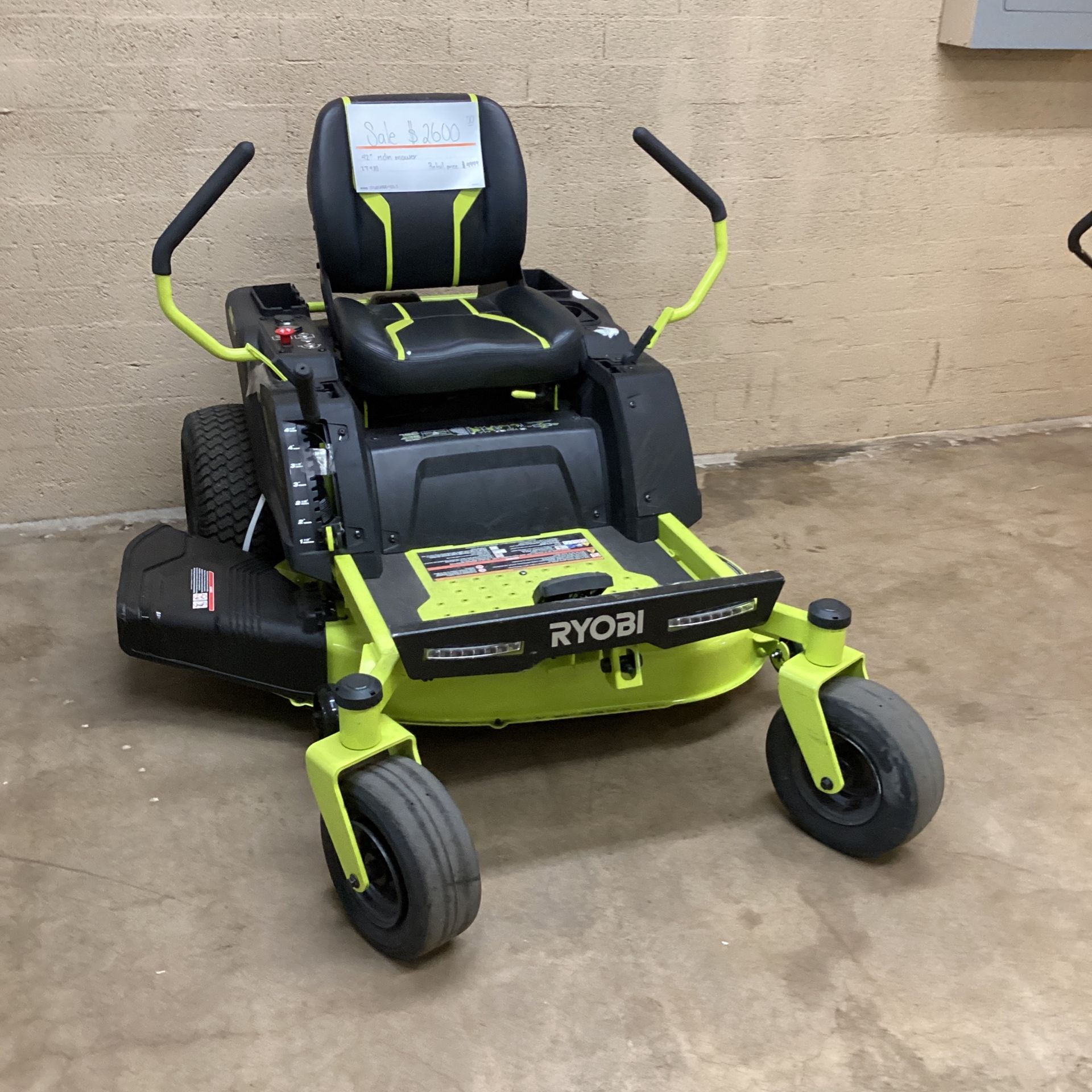 Ryobi 42 in. 75 Ah Battery Electric Riding Zero Turn Mower 