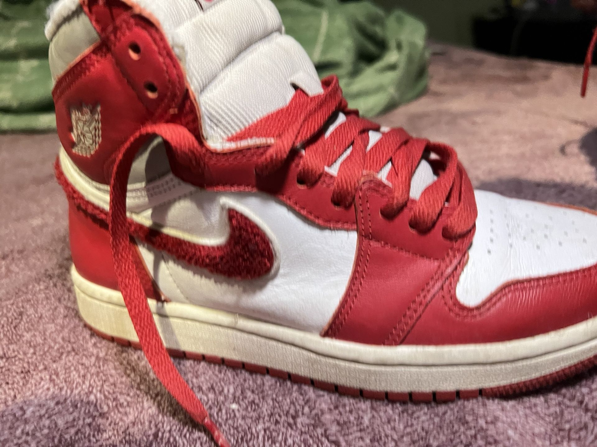 Nike High Tops Bright Red