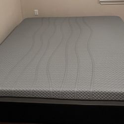 Thermic Cool Phase Mattress – Medium Firm (5/10) – Like New