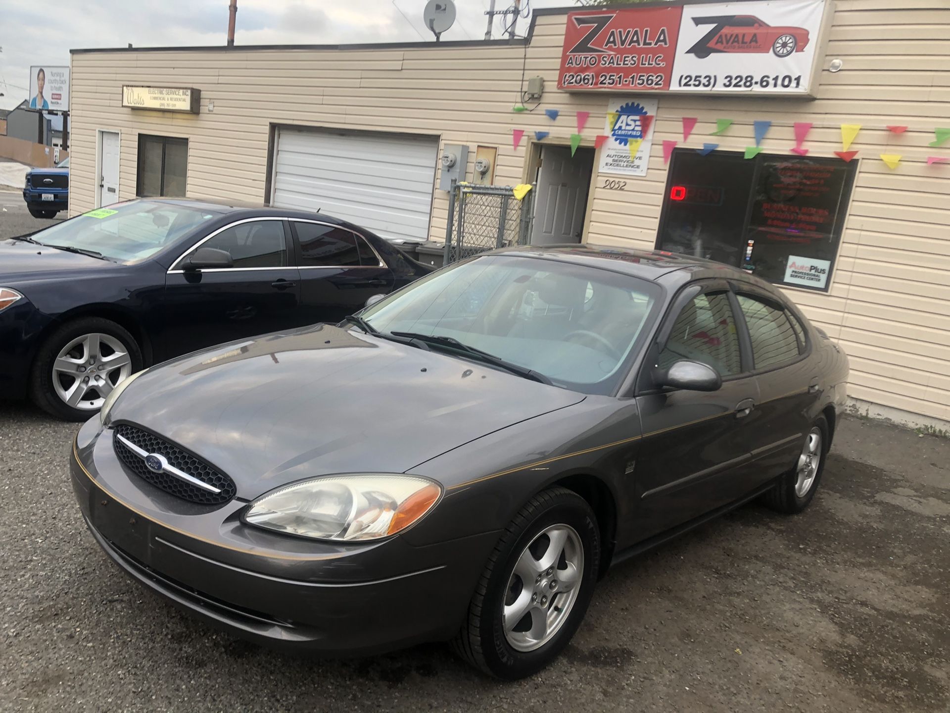 2003 Ford Taurus