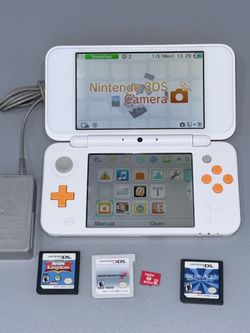 Nintendo 2ds xl white / orange with 3 games & memory card