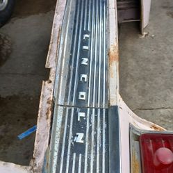 Lincoln 56 Rear End Sofa