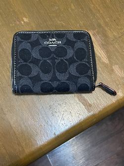 Coach Small Zip Around Wallet In Signature Jacquard in Black Smoke Black Multi CH389