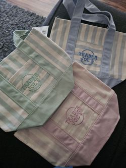 Trader joes bag