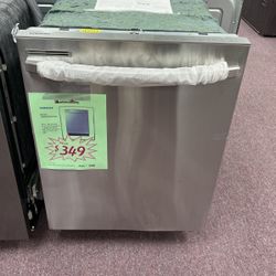 Dishwasher-Samsung Open Box Top Control Dishwasher With 1 Year Warranty 
