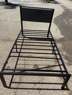 Twin bed for free