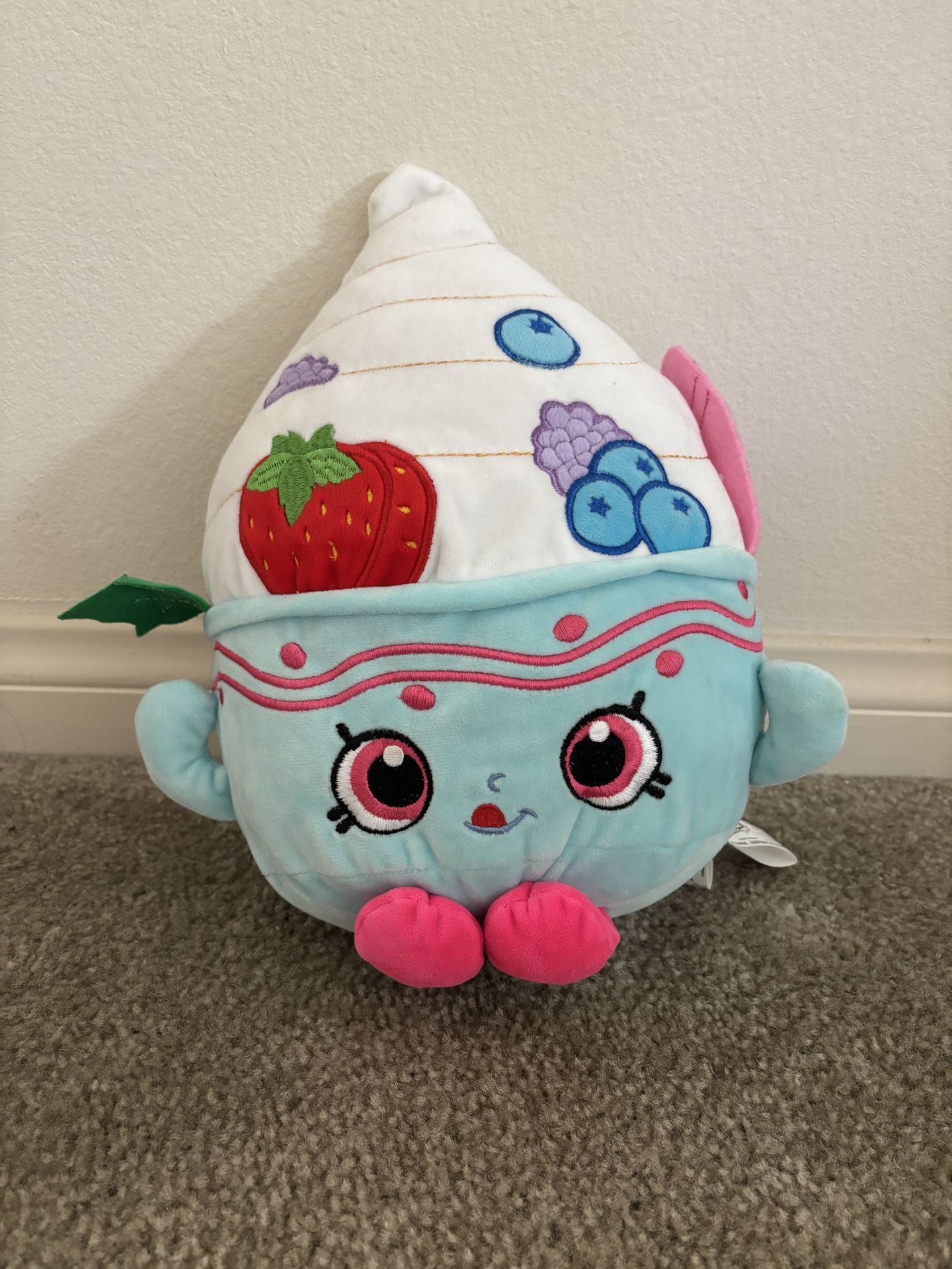 Shopkins Yogurt Ice Cream Sundae Yo-Chi Plush Toy