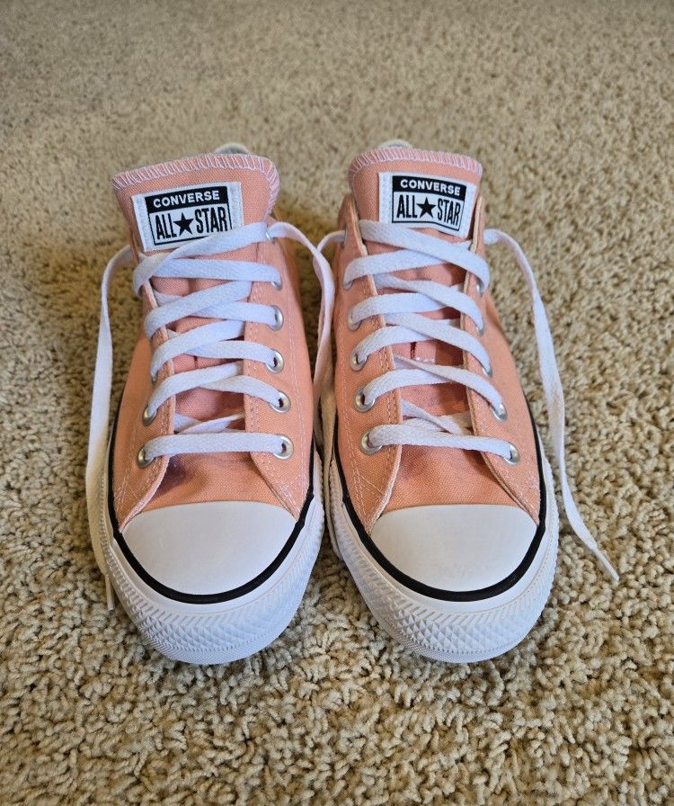 New Converse Shoes Size 10 W 8 M
