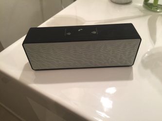 Bluetooth speaker "brand-new"