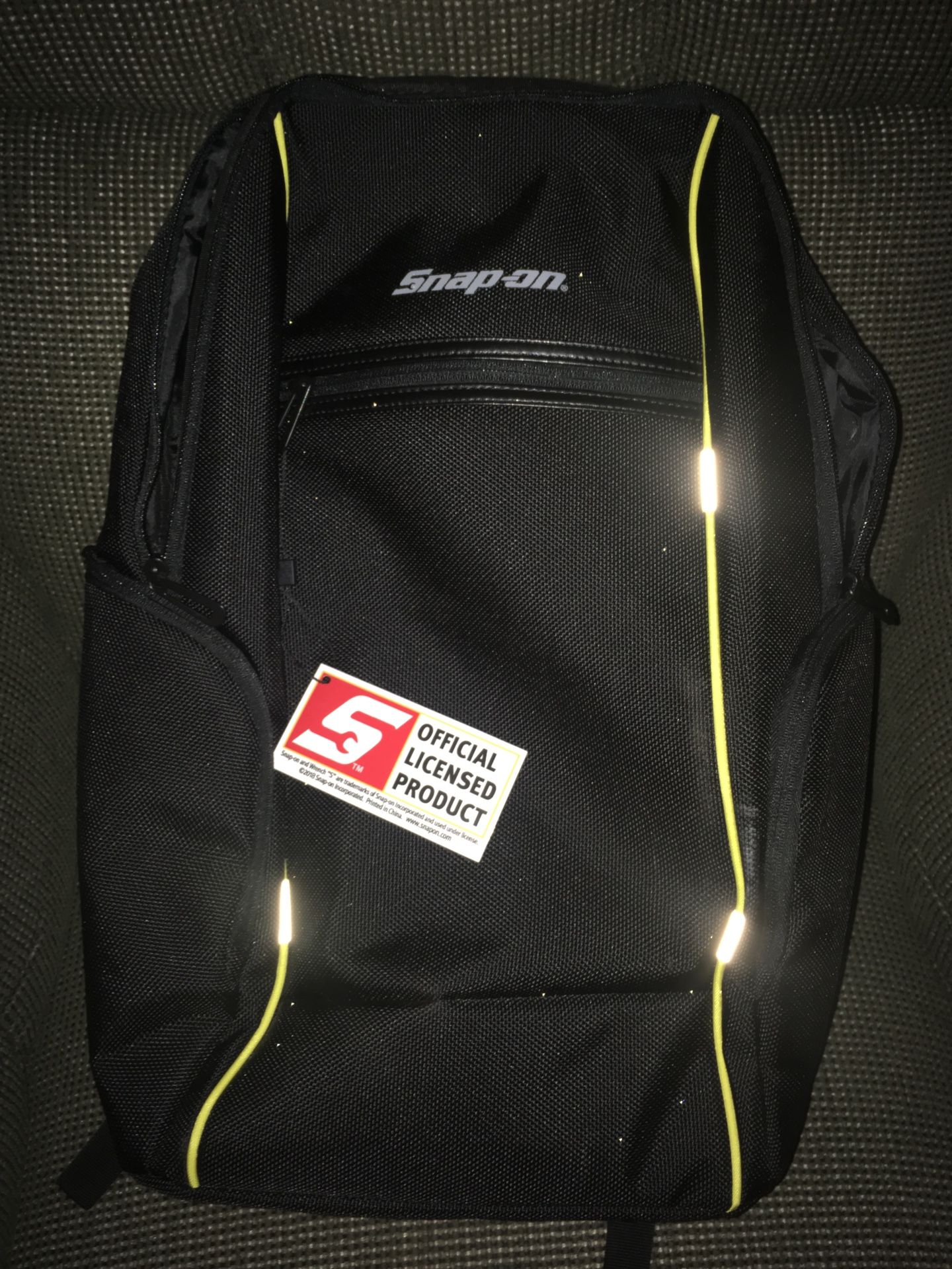 Snap-On backpack with USB port. Brand new!!