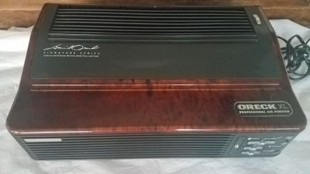 Oreck xl Professional Air Purifier signature series