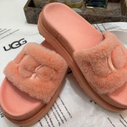 Sandals Uggs 