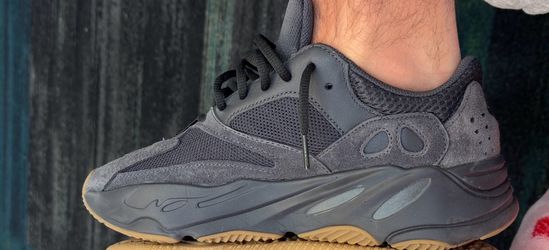 Yeezy 700 ‘utility Black’ 
