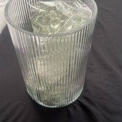 Vase/clear Pebbles 