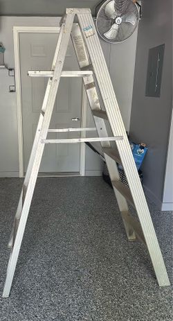 Ladder