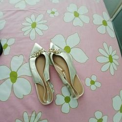 Ladies shoes Size 8