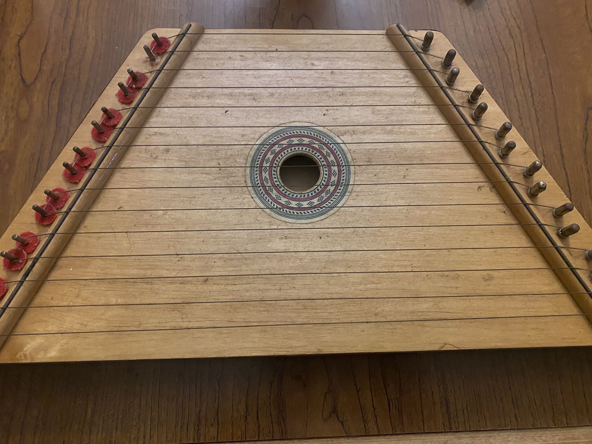 MUSICAL HARP