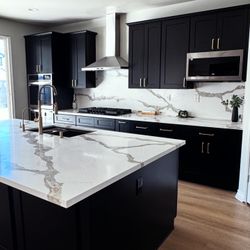 Black Shaker Kitchen Cabinets