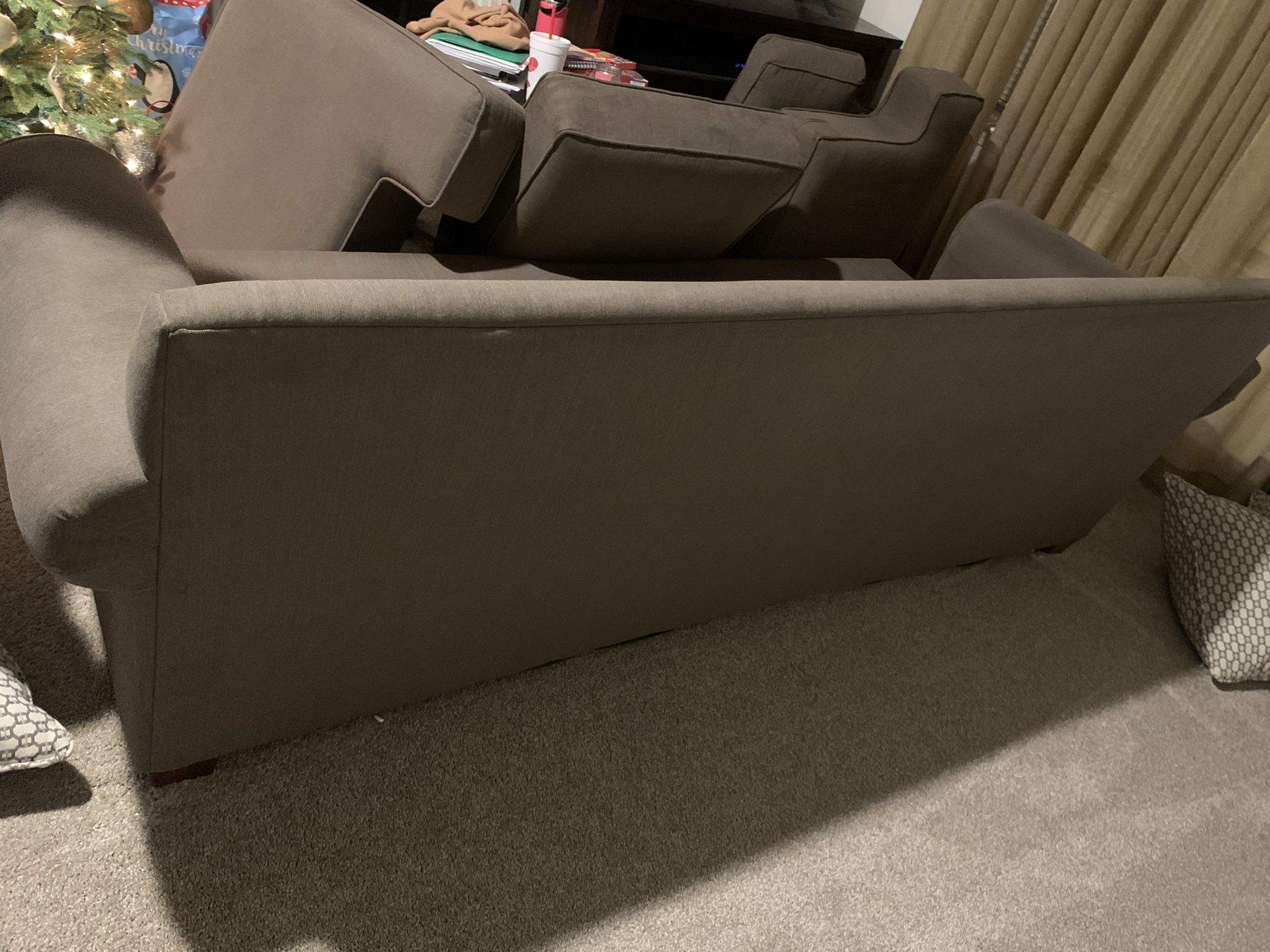 Haverty’s Sofa & Table