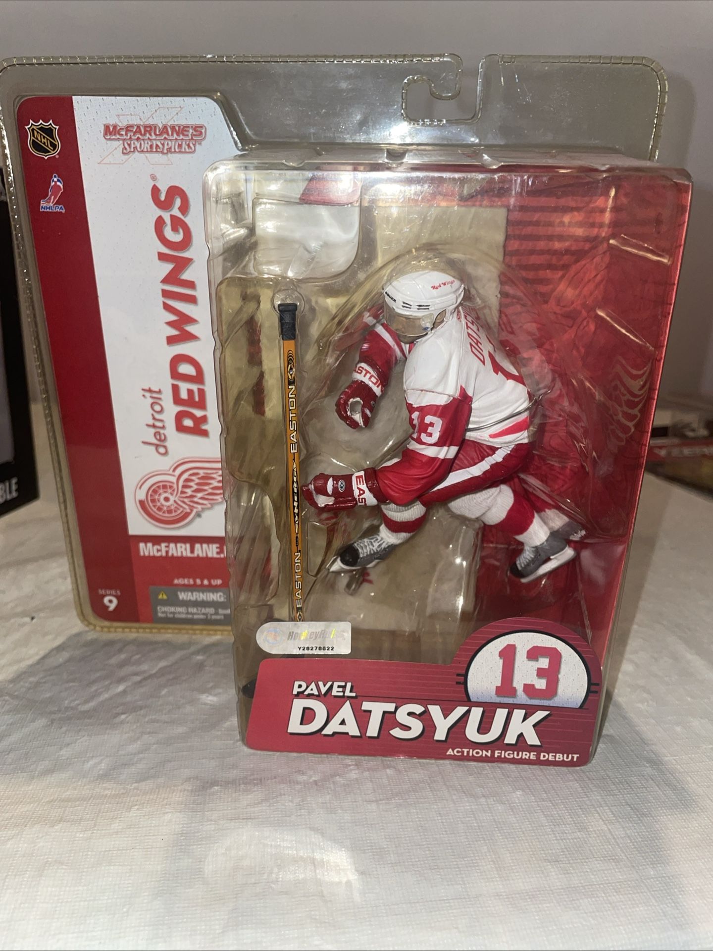 Pavel Datsyuk Detroit Red Wings McFarlane jersey action figure Nip Nhl HoF Fp
