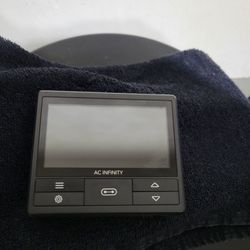 AC Infinity Controller  69