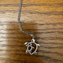 Sterling Silver And Diamond Turtles Necklace 