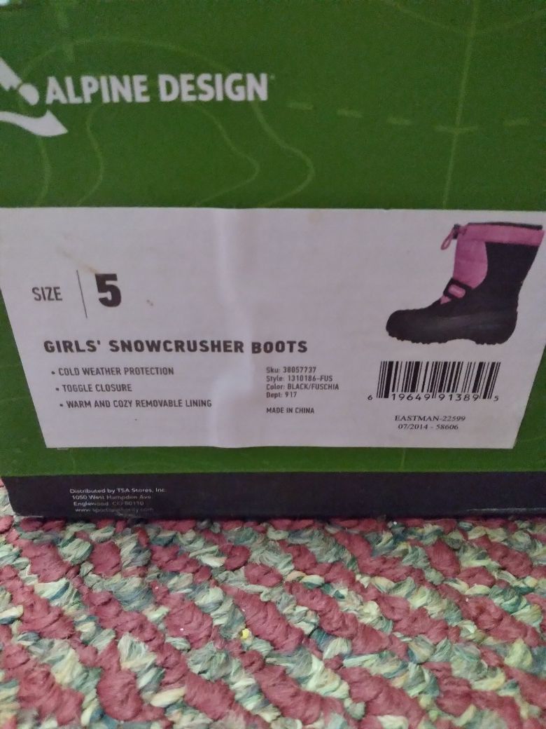 Girls snow boots