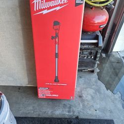 Milwaukee M18 Stick Transfer Pump